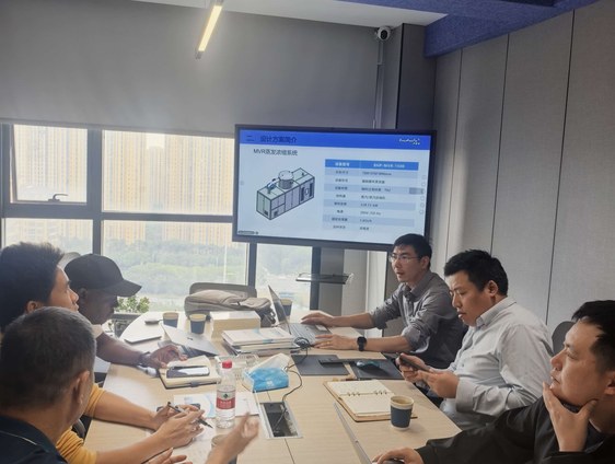 百惠浦江苏分公司技术团队向肯尼亚客户讲解MVR蒸发浓缩系统设计方案
